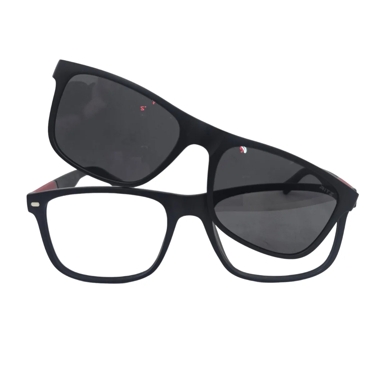 Armação de Grau com Clip-on Solar Masculina RITZ Retangular Preta com Detalhe